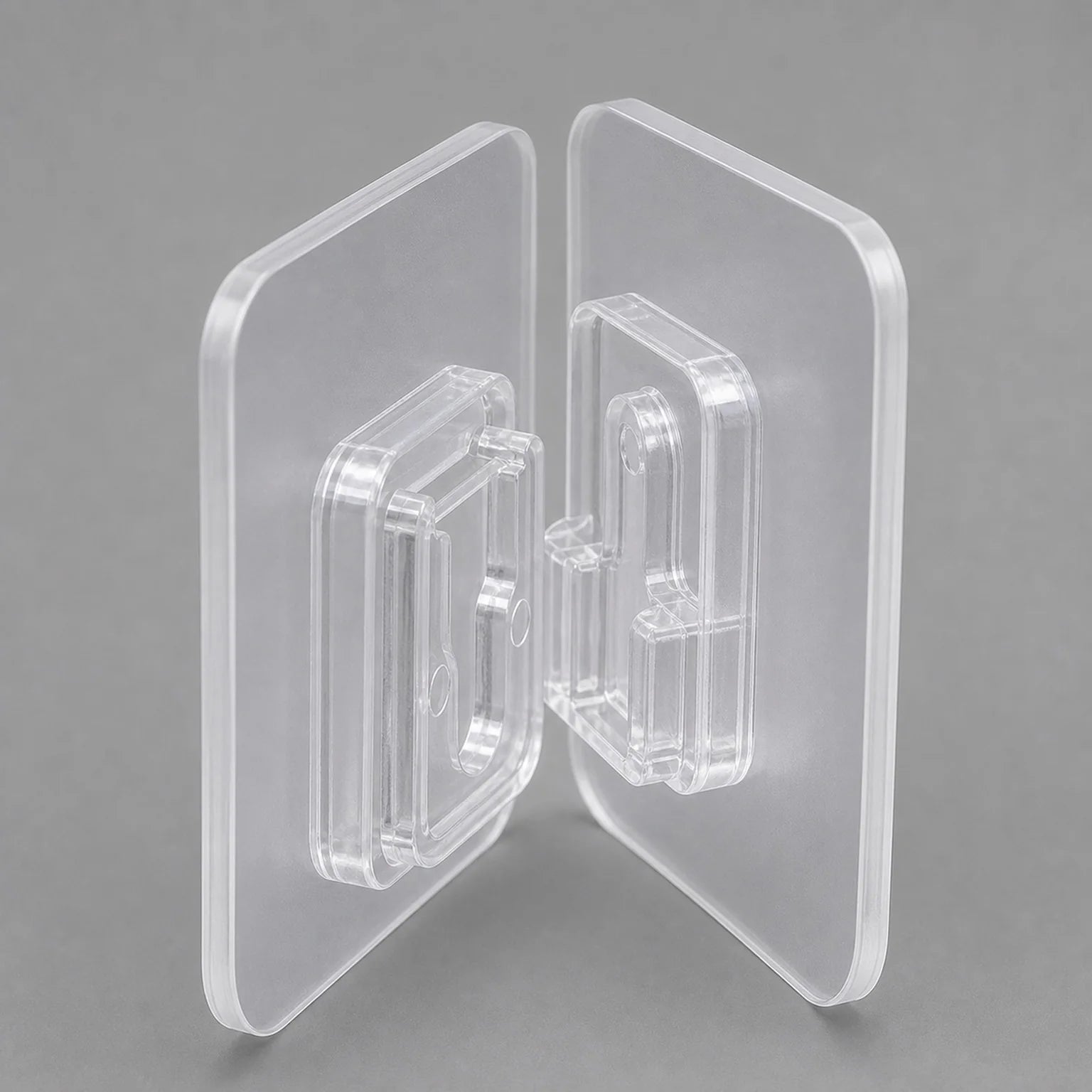 Lara Interlocking Plastic Panel Clips - detail view