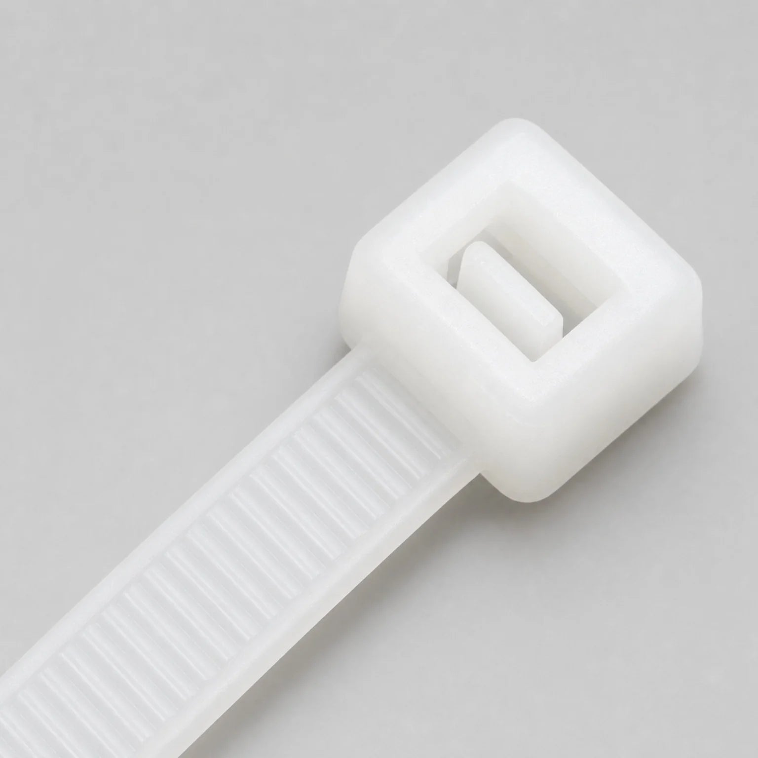 Sara Self-Locking Cable Ties - detail view